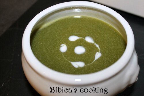Potage aux fanes de carottes face