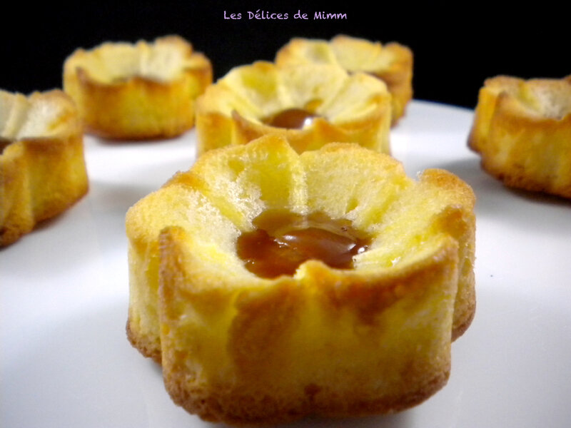 Fleurs aux pommes et au caramel au beurre salé 4