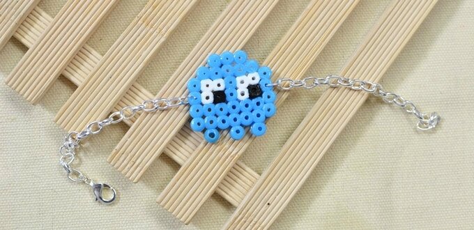 Easy Perler Beads Idea -How to Make a Cute Cartoon Perler Bead Chain Bracelet (2)