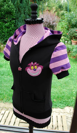 hoodie_cheshire_cat_3