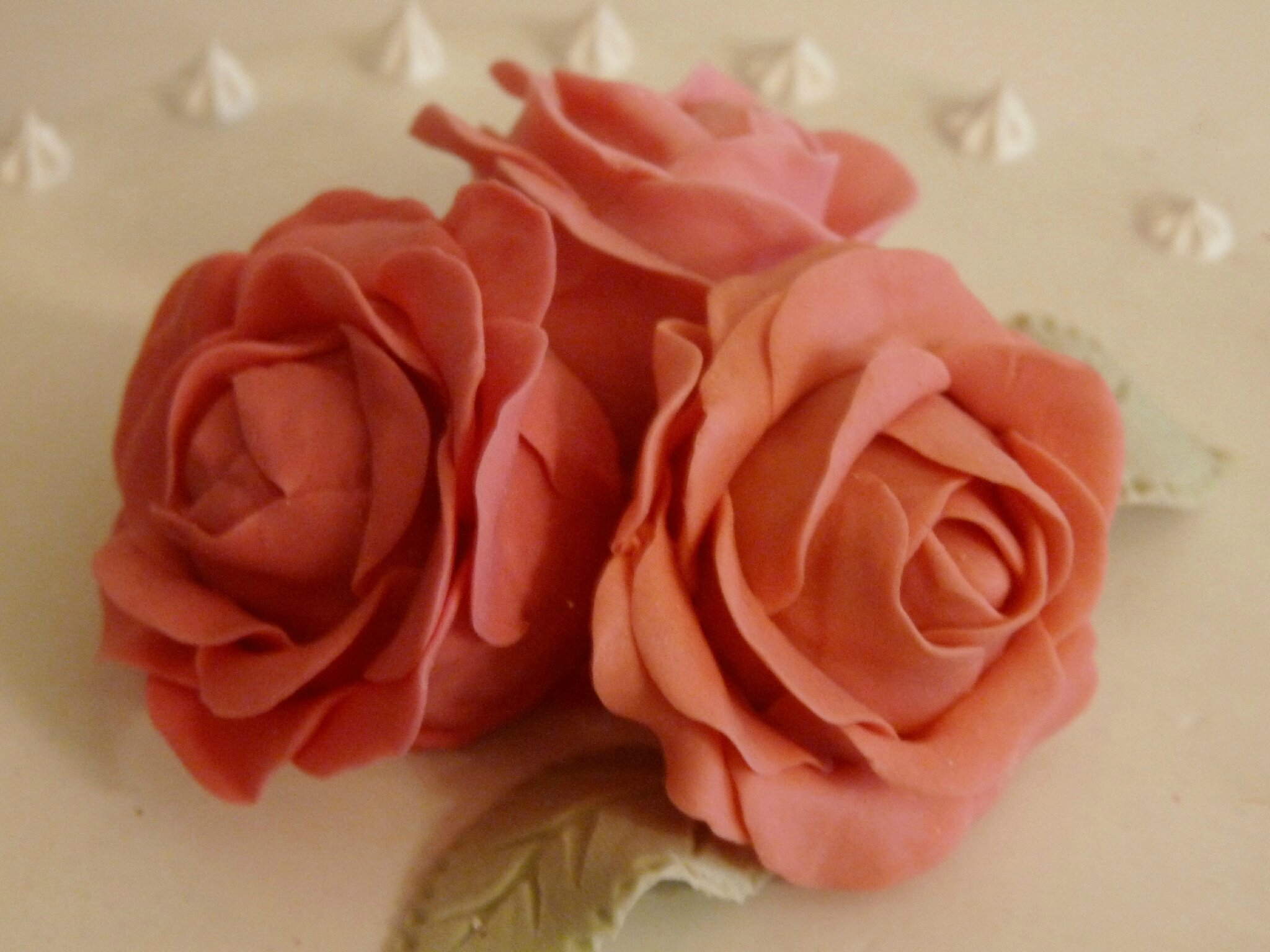 Gâteau XVIIIe , détail roses