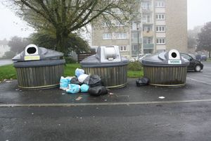 Avranches rue Baron d'Orsenne ordure poubelles déchets C3A Huet