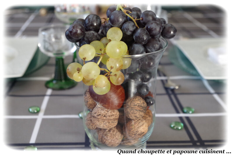 ma table autour du raisins-624