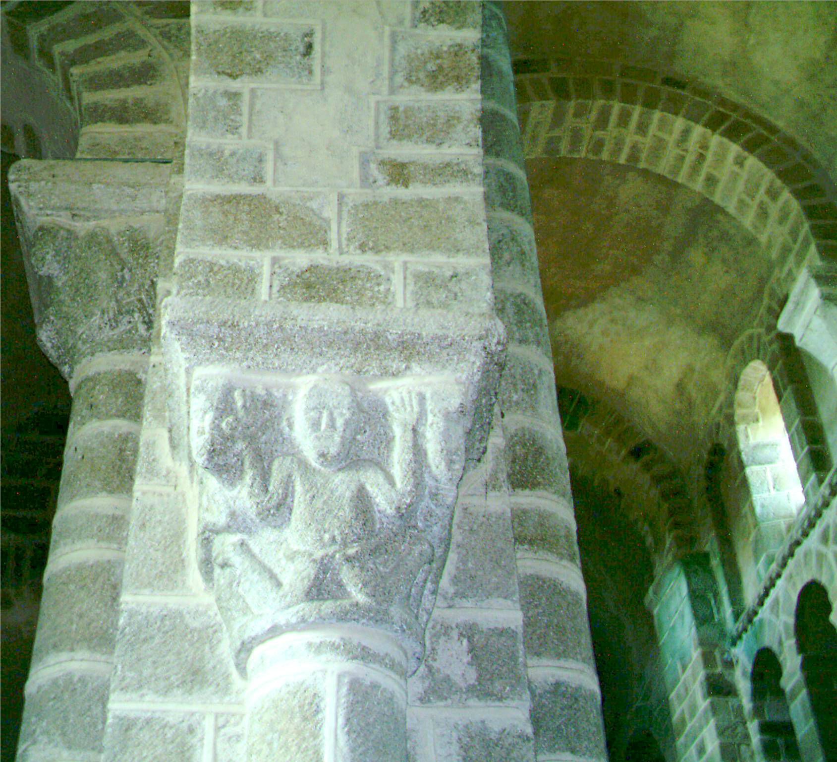 auvchatel8