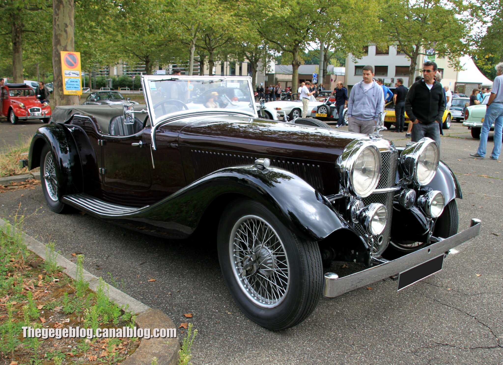 Alvis speed 20 tourer de 1935 (Retrorencard septembre 2013) 01
