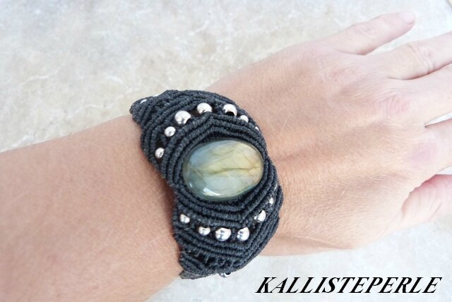 BRACELET LABRADORITE MACRAME