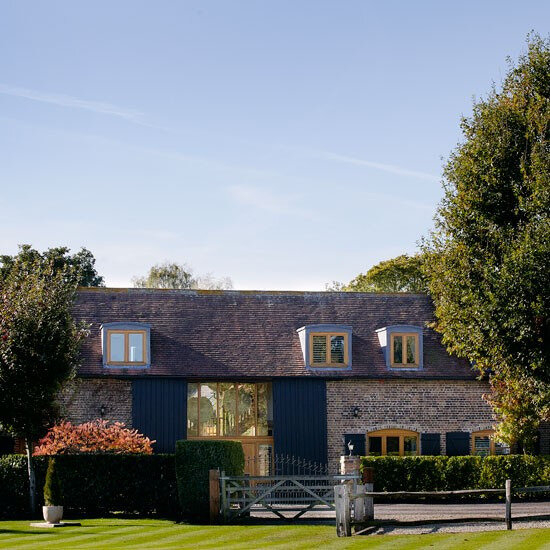 French-Style-Interiors-in-Converted-Barn-in-England-French-furniture-in-cottage-1