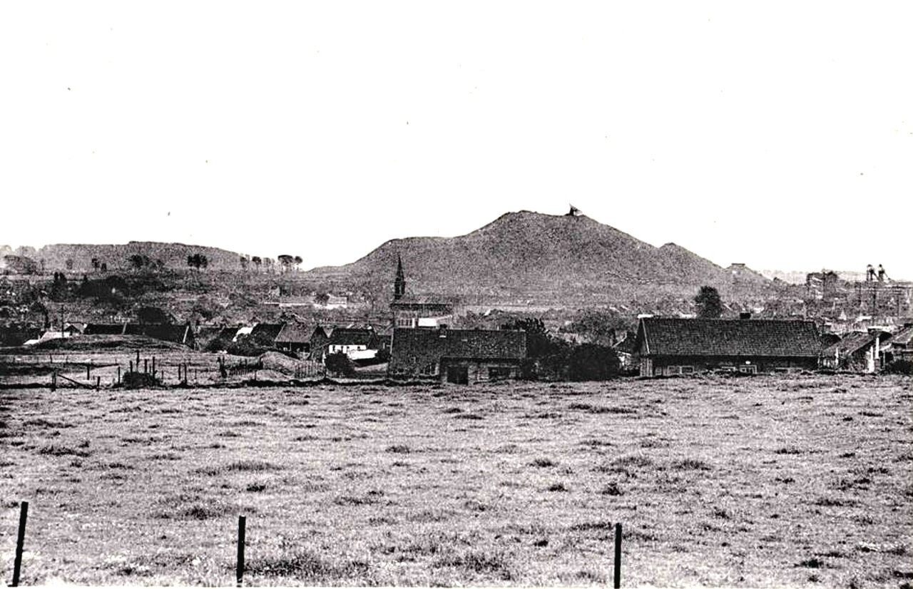 Carte postale Cuesmes - panorama