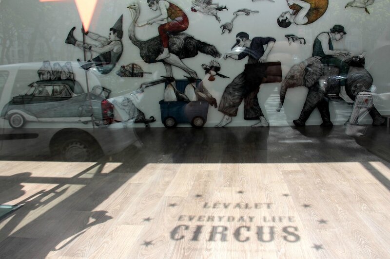 2-Levalet (Everyday life Circus)_2454