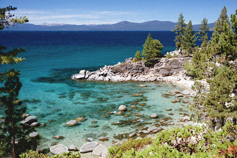 A138,_Lake_Tahoe,_Nevada,_USA,_Humboldt-Toiyabe_National_Forest,_Secret_Cove,_2004