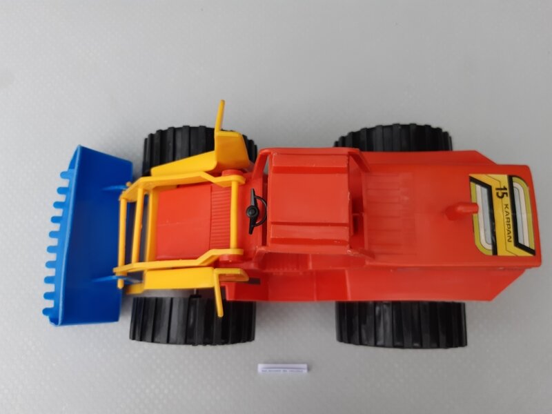 JB 006701