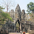 <b>Angkor</b> (10/27). <b>Angkor</b> Thom et le Bayon.