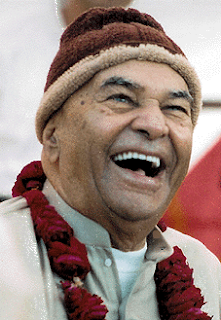 Papaji-laughing72