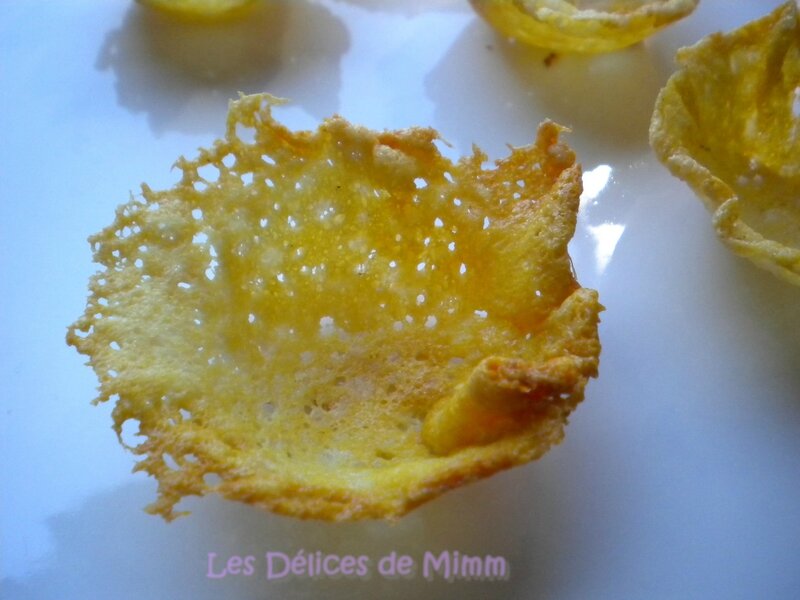 Comment faire des corolles en tuile de parmesan 8