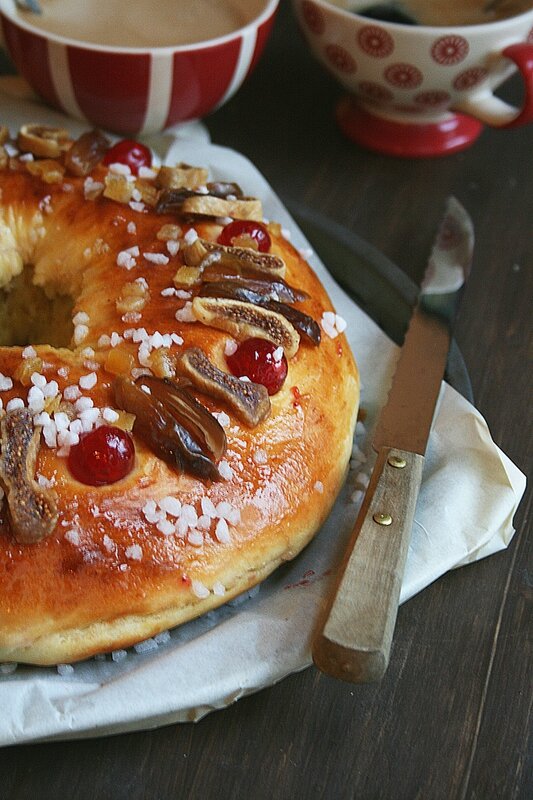 Brioche des rois fleur d'oranger figues et dattes - passion culinaire 1