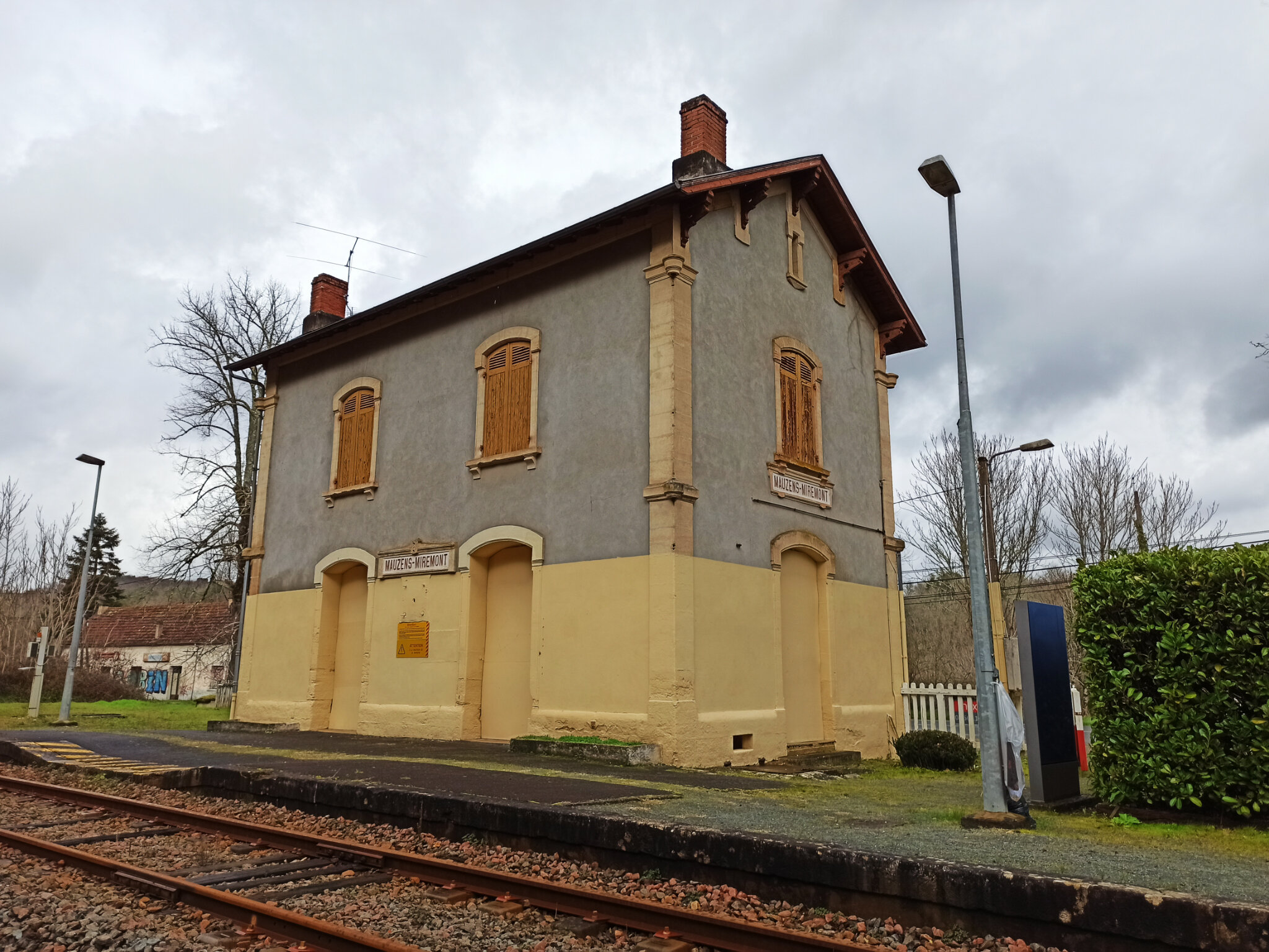 Mauzens-Miremont (Dordogne - 24)