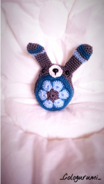 Lapin_flower_bleu