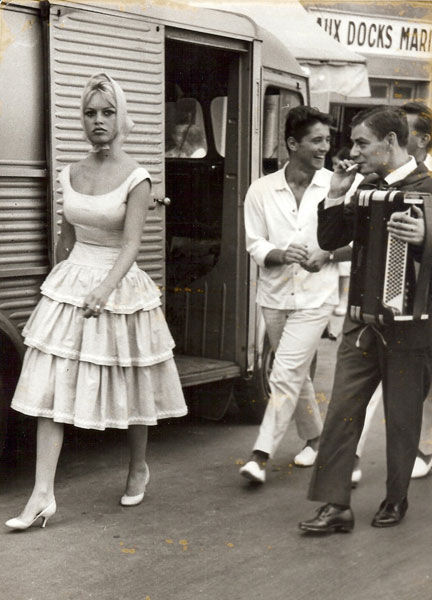 1958-08-13-antibes-mariage_Galepides-020-1