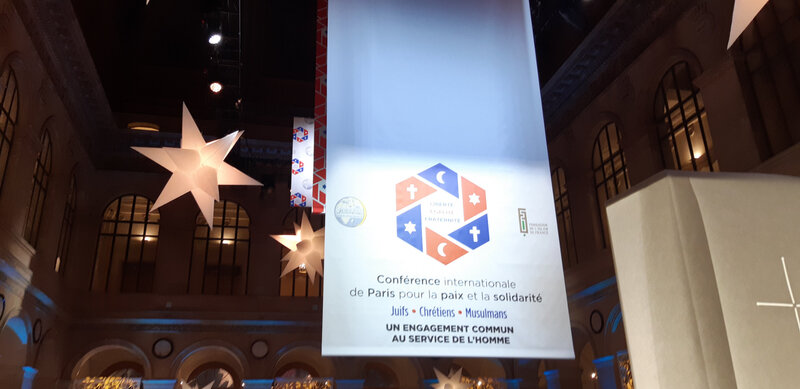 CONFERENCE INTERNATIONALE POUR LA PAIX SENSDUMONDE