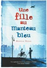 Une-fille-au-manteau-bleu
