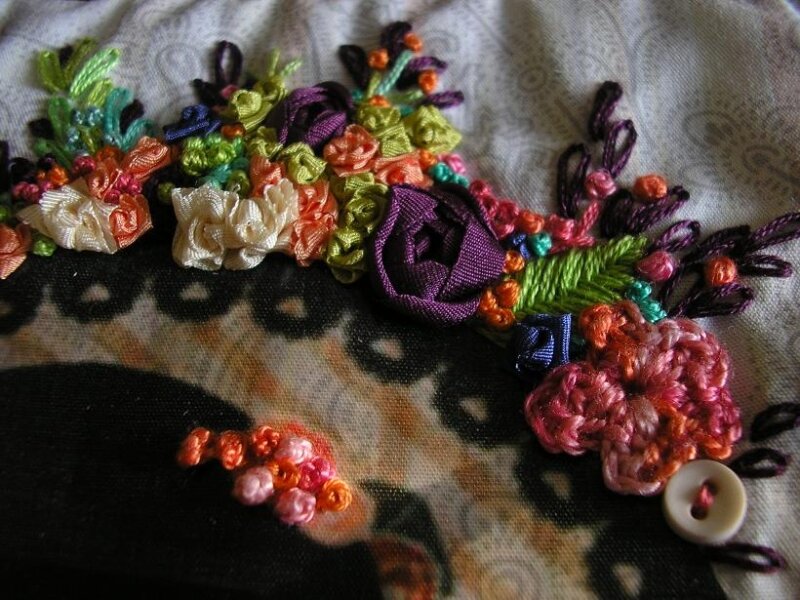 détail broderie 2