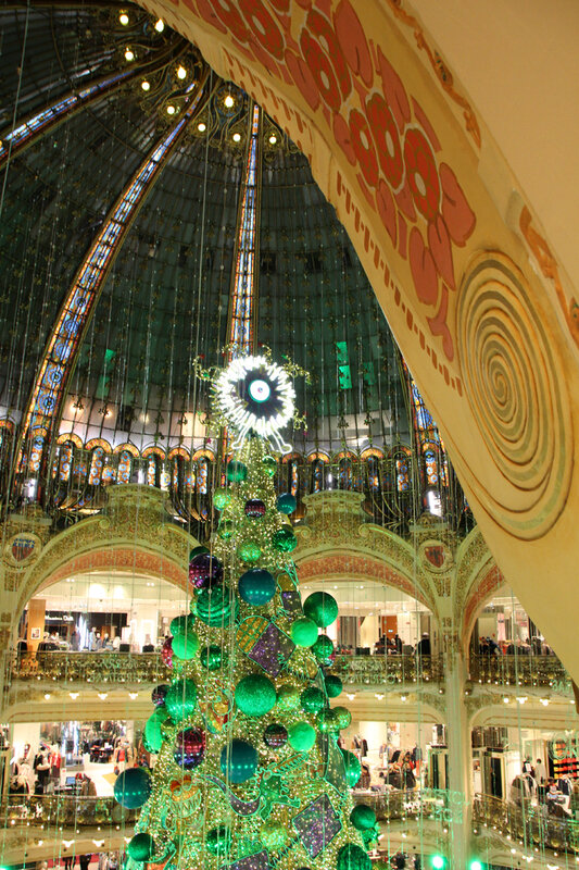 noel_2018_galeries_lafayette_sapin_vert