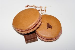 macaron_choco