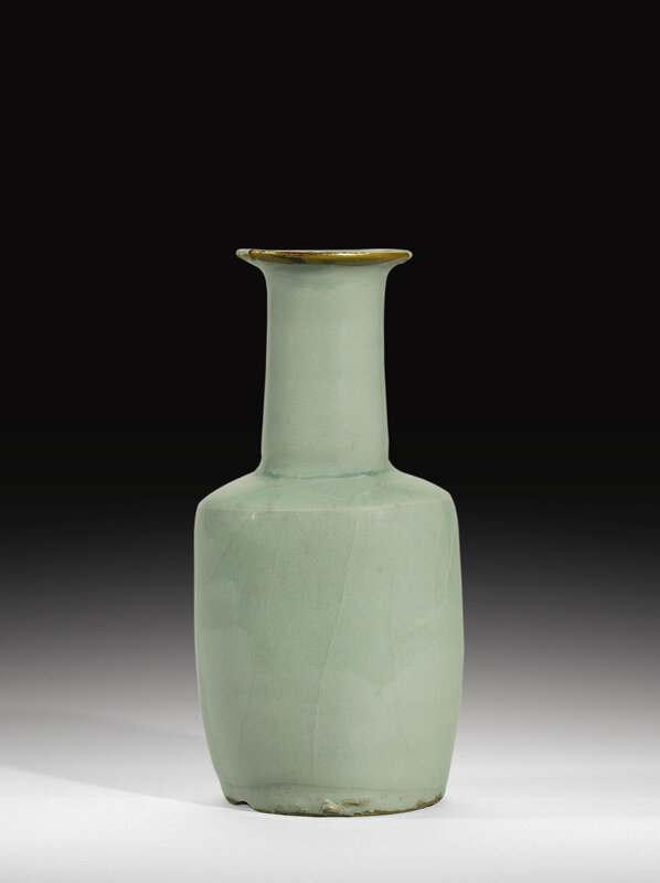 A Small Guan-Type Mallet Vase, Song Dynasty