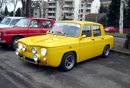 Renault_8__Retrorencard__01