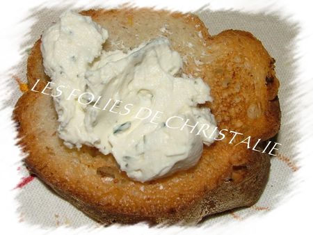Fromage_ail_et_fines_herbes_3
