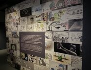 Expo Pixar, 25 Ans d'Animation - Les visiteurs sont accueillis par un mur de storyboards