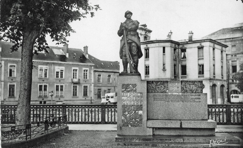 CPSM Belfort Le Poilu 1950-60