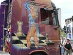 camion_pin_up