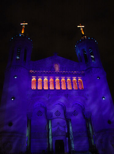 02a - La basilique de Fourvière, vue de face