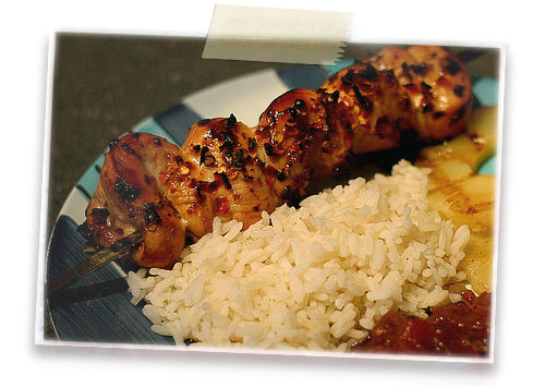 Brochettes de poulet marinés à la sauce Huli Huli (Hawaï) recettes Brochettes de poulet marinés à la sauce Huli Huli (Hawaï)