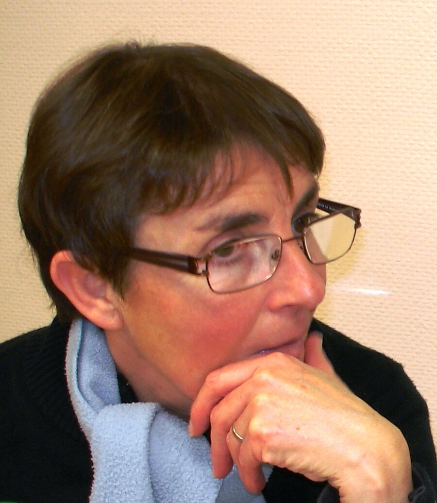 048 - Copie (2)