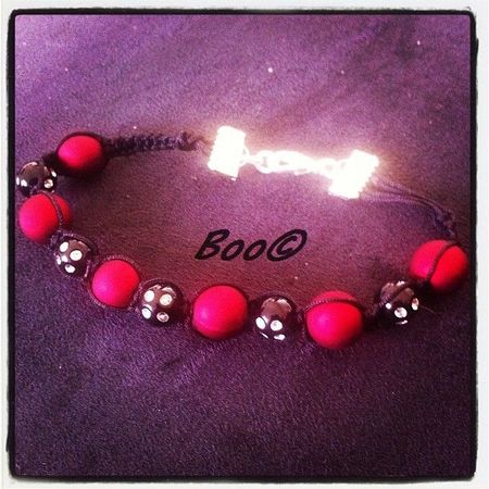 bracelet_rouge_et_noir