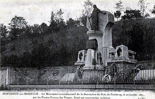 Pentecôte 1935 monument à Fontenoy