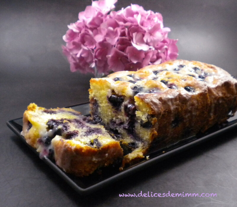 Le cake aux myrtilles, amandes et citron de Yotam Ottolenghi 3