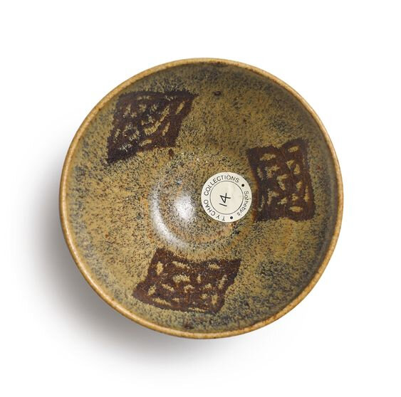 A 'Jizhou' 'paper-cut' bowl, Southern Song dynasty (1127-1279)