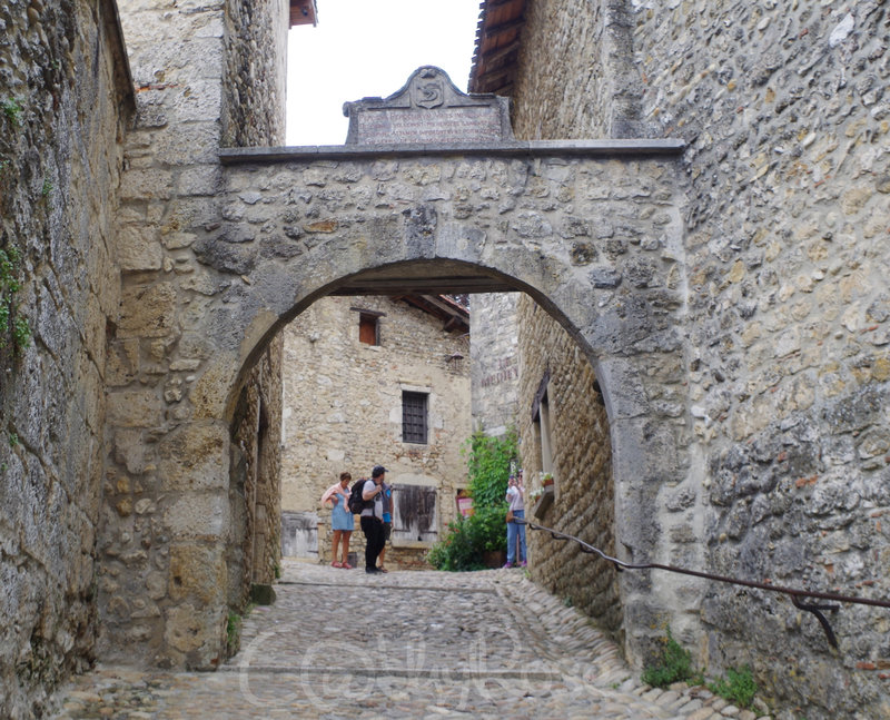 && Porte d'en Bas (2)