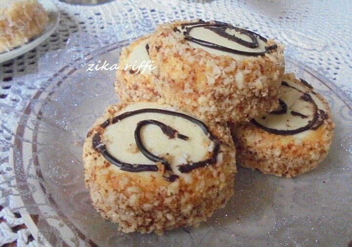 biscuits sablés aux amandes- glaçage royal à l'orange-1