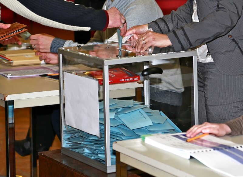 MUNICIPALES 2014 URNE VOTE