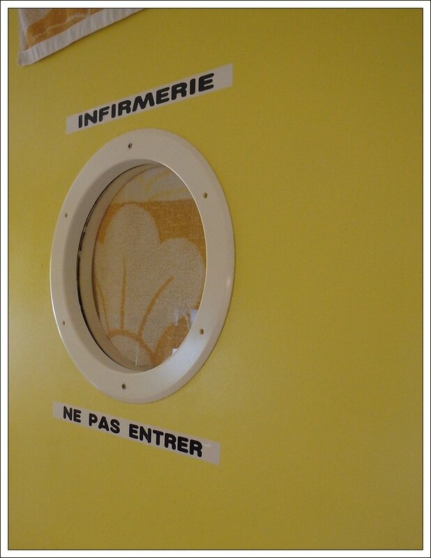 Centre sauvegarde porte infirmerie 150614