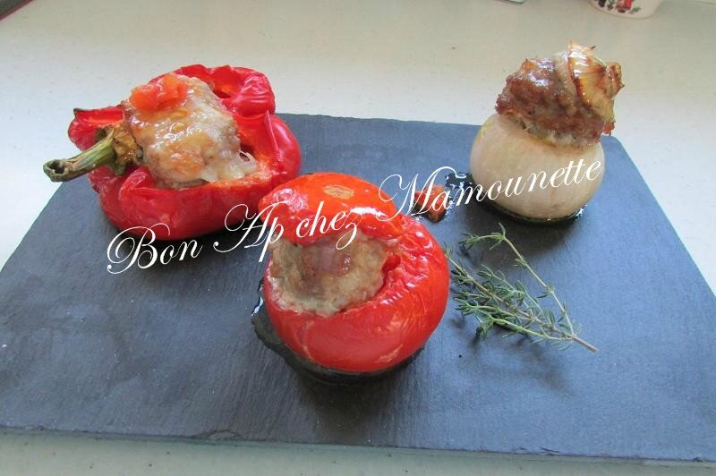 oignons rosé, poivron, tomates Bretagne, farcis à la chair mixte 014