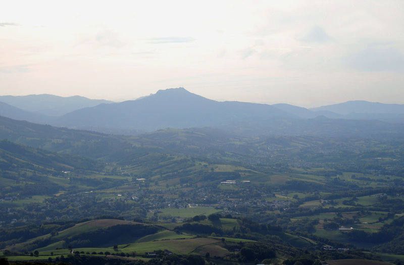 Mont Ursuya, sommet, vue sur la Rhune