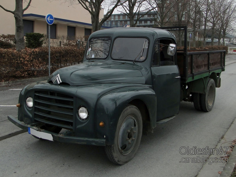 Citroen U55 plateau a ridelles 1953-1965-01