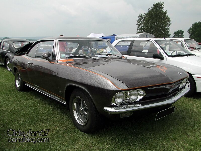 chevrolet-corvair-monza-110-hardtop-coupe-1965-01