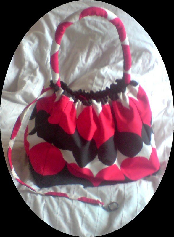 QueenOfHearts_bag