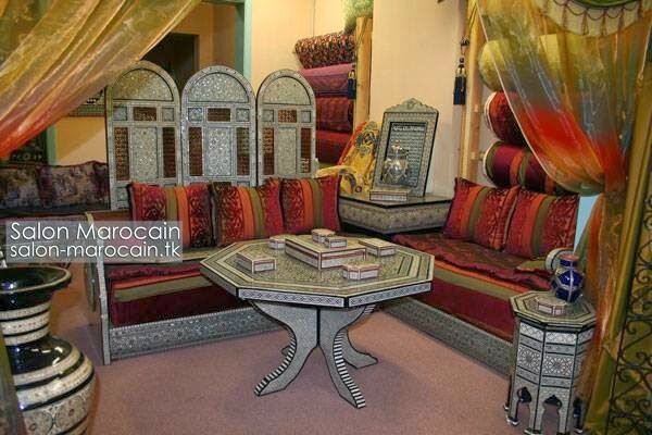 Salon-marocain-décoratif-hors-de-commun